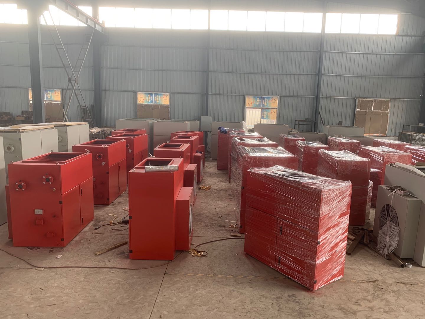 空水冷卻器生產(chǎn)廠(chǎng)家，我們的高壓變頻器-用空水冷卻系-